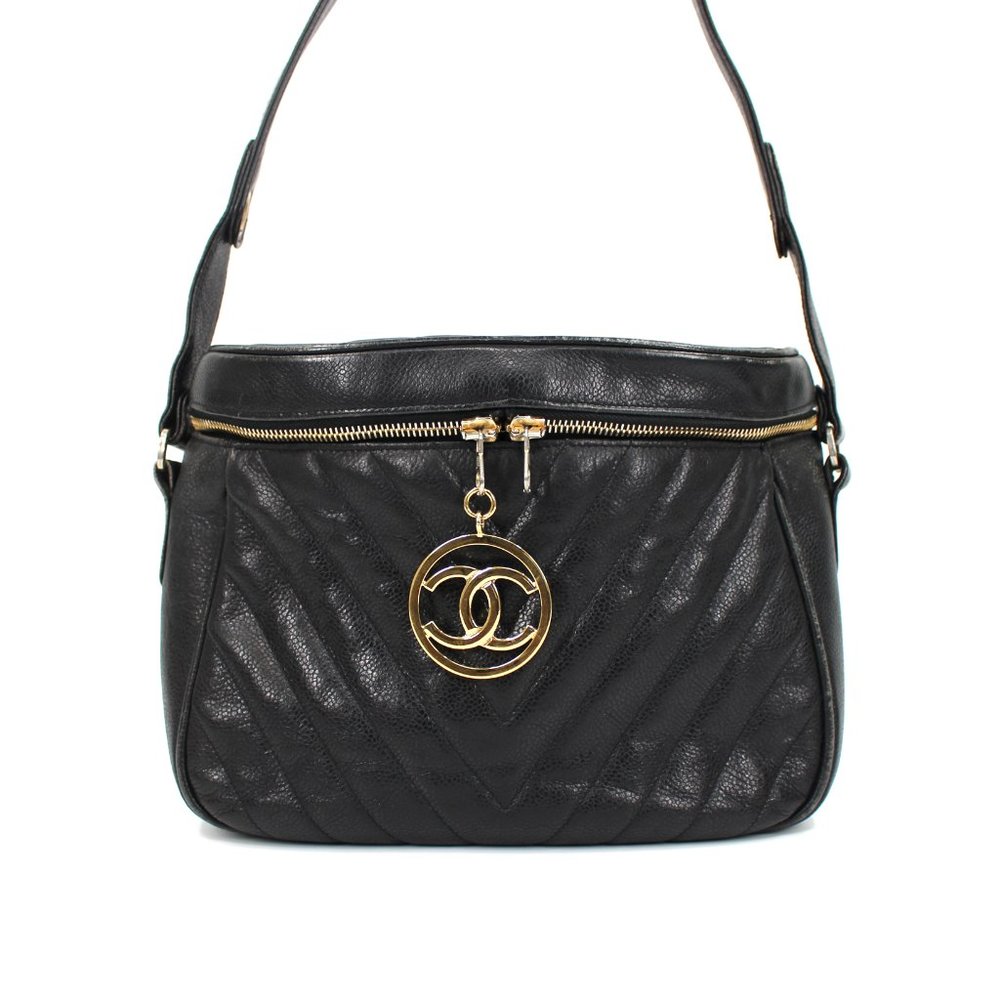 Chanel Black V Stitch Caviar Lambskin CC Charm Camera Shoulder Vanity Bag CC